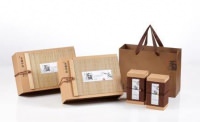 本店提供多樣式禮盒包裝，由客戶依需求自行選用‧既經濟又環保。